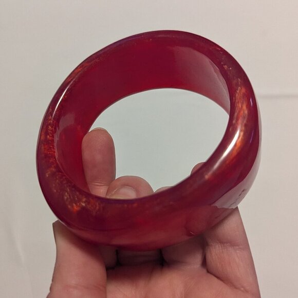 Vintage Bangle Bracelet Asymmetrical Lucite MCM Modernist Chunky Acrylic Boho - Picture 2 of 8